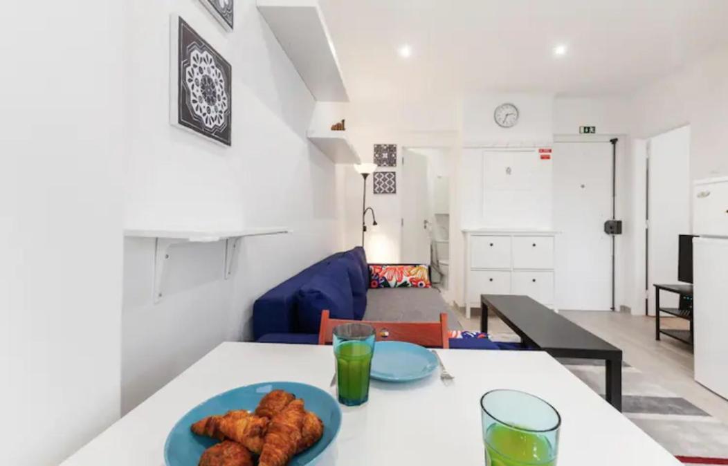 Beautiful 1 Bedroom Apartment Near Benfica Lisboa Екстериор снимка